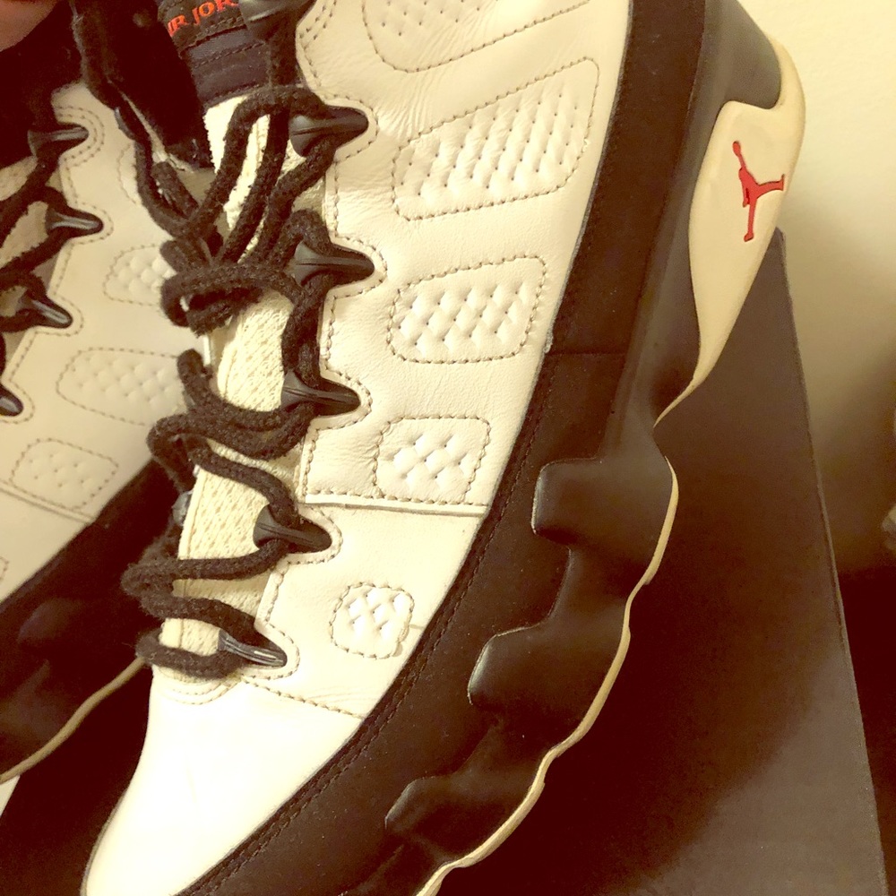 Jordan 9’s size 12. Good shape. No box.